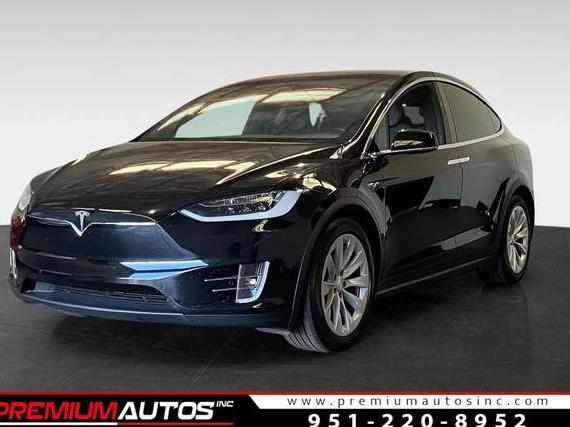 TESLA MODEL X 2018 5YJXCAE27JF112030 image